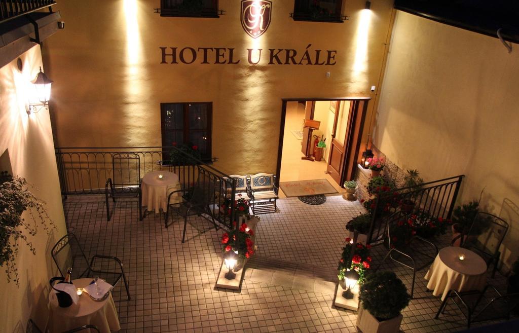 Hotel U Krale Jičín エクステリア 写真