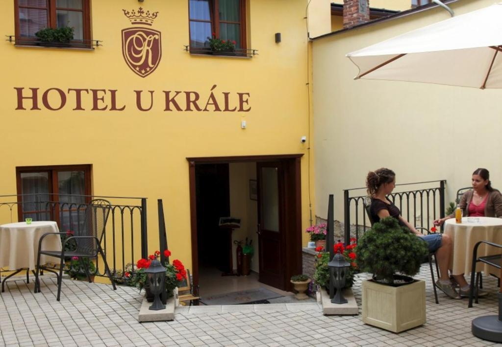 Hotel U Krale Jičín エクステリア 写真
